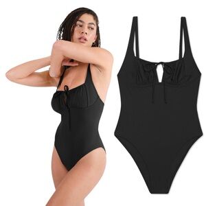 NWT Swim Swimsuit One Piece Bathing Suit Chemise One Piece in Noir Sz XL Beach